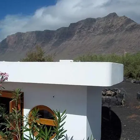 Shangrilita Hébergement de vacances Famara