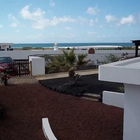 Shangrilita * Famara