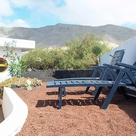 Shangrilita Hébergement de vacances Famara